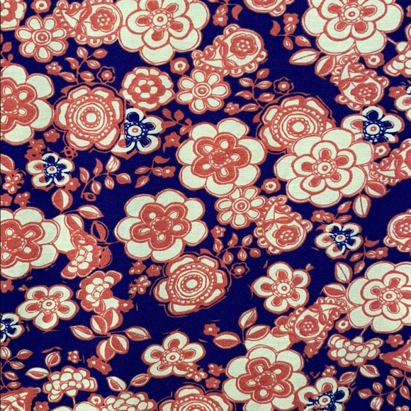 LuLaRoe Randy - Picture 4 of 5